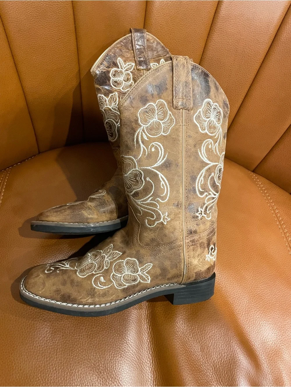 Shyanne Girls' Little Lasy Floral Embroidered Western Boot BBSC1946 size 4.0-D